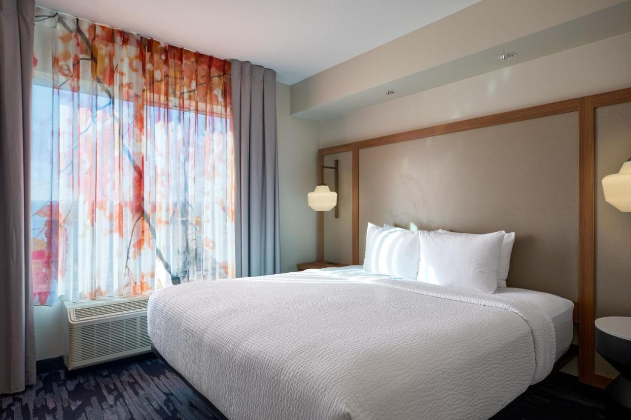 Hotel Fairfield And By Marriott 3*