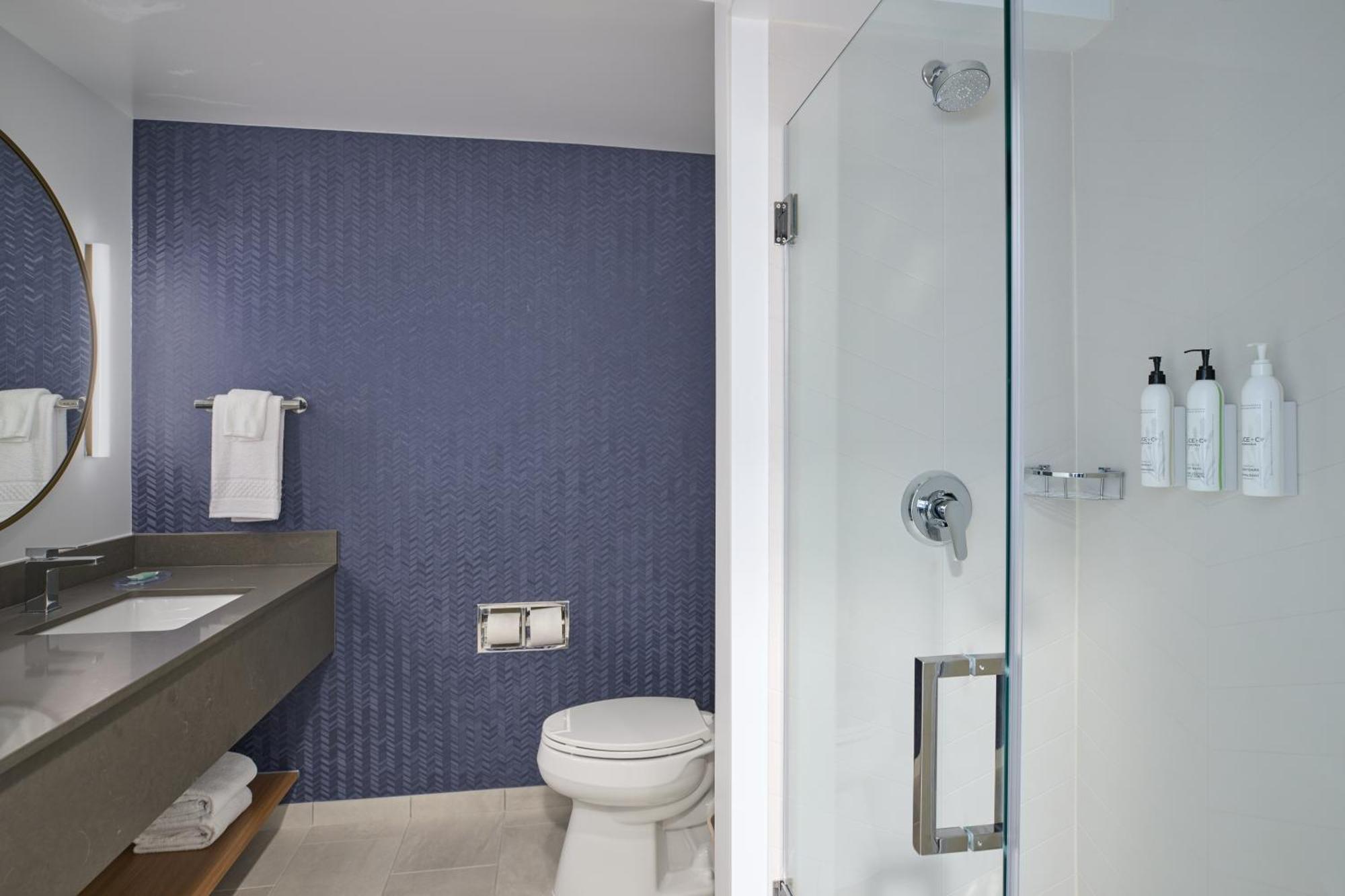 Hotel Fairfield And By Marriott 3*