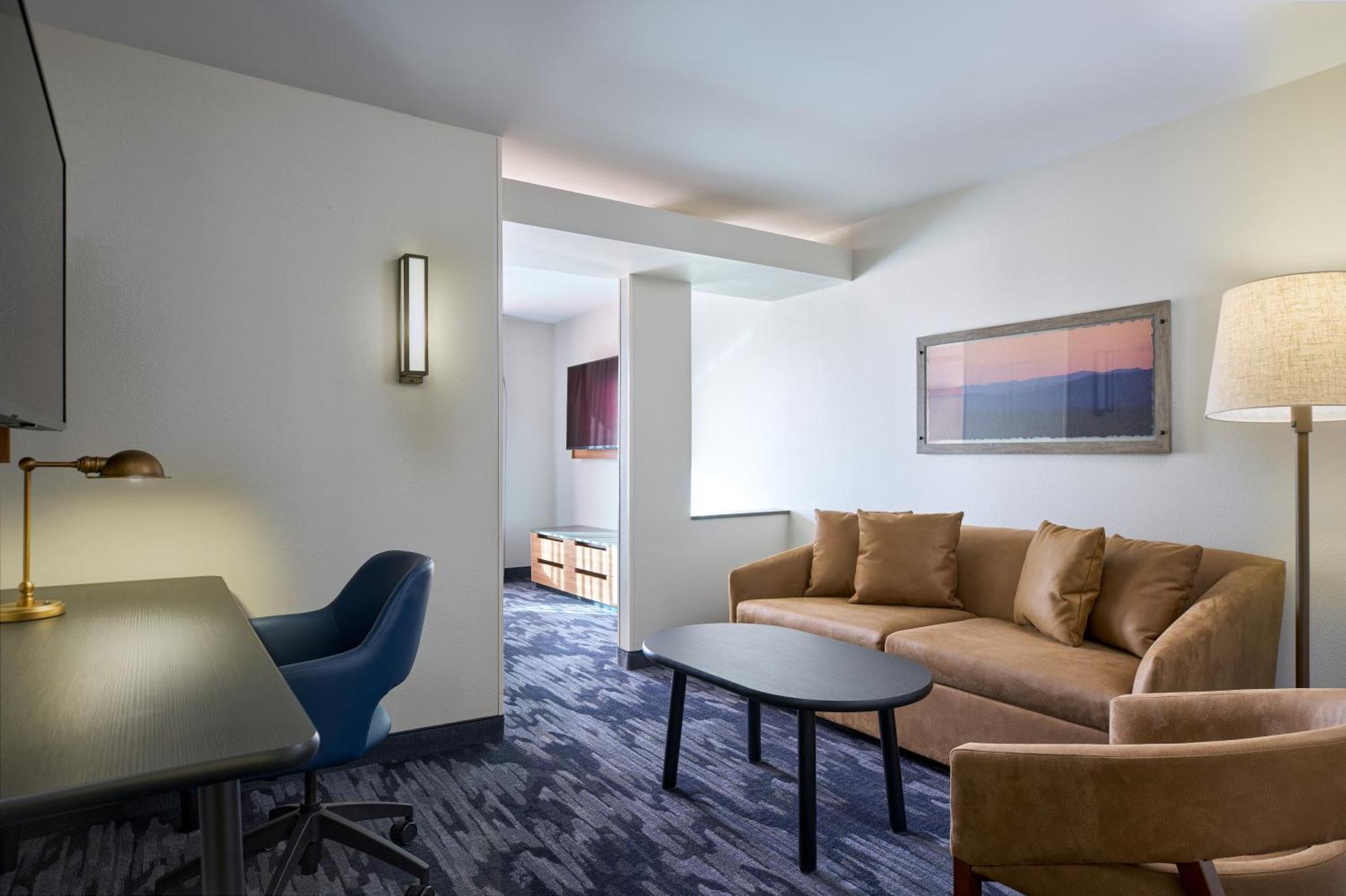 Fairfield And By Marriott Hotel Winchester