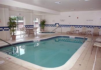 Hotel Fairfield And By Marriott 3*