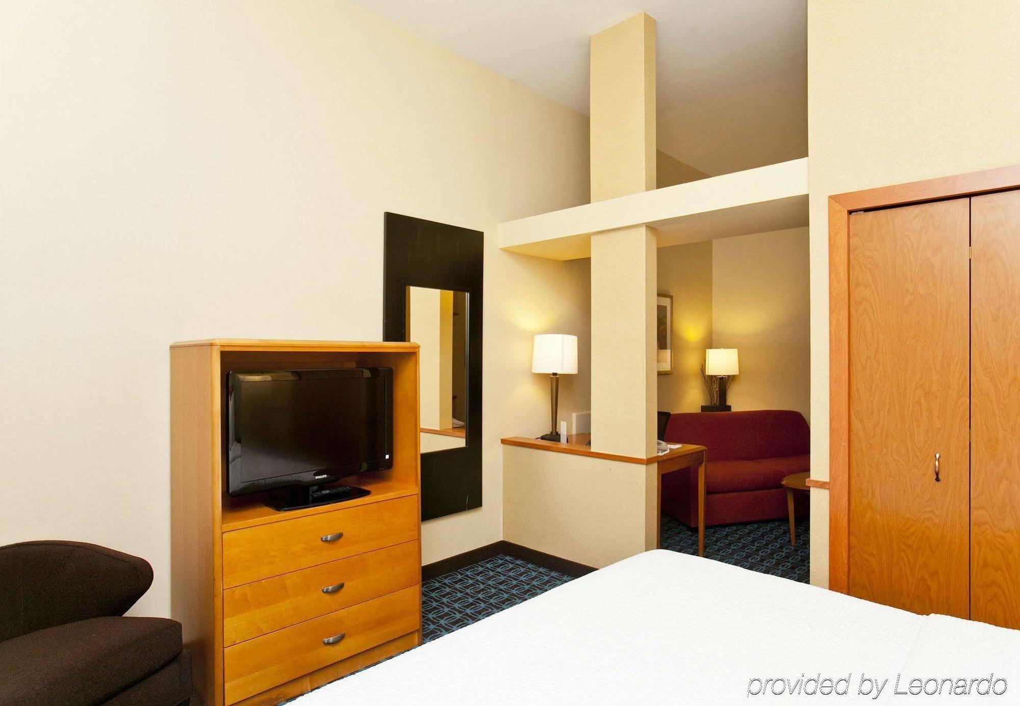 Fairfield And By Marriott Hotel Winchester